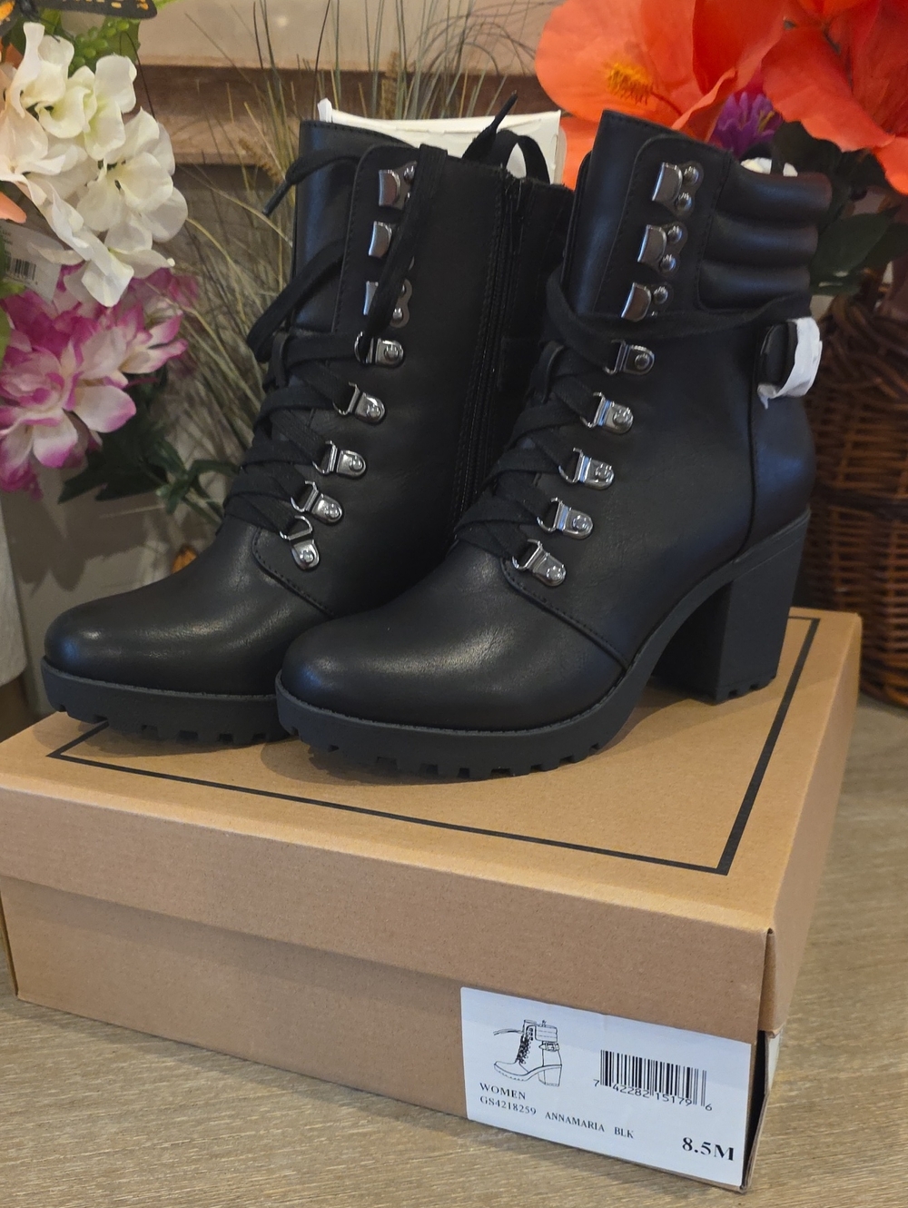 Mia Anna Maria Black Boots Size 8.5